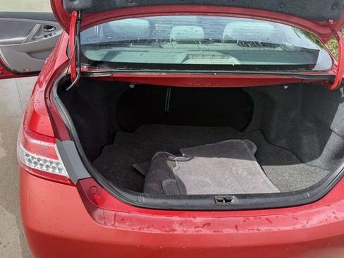 Used 2010 Toyota Camry LE FWD image 22