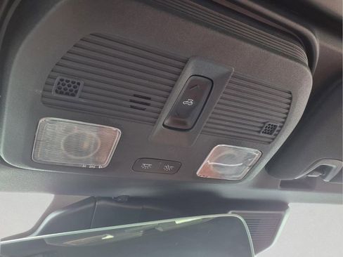 Used 2025 Ford Mustang Premium RWD image 5