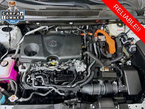 Used 2025 Toyota RAV4 XSE w/ Advanced Technology Package AWD/4WD image 31