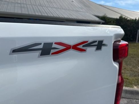 Used 2024 Chevrolet Silverado 2500 LT image 51