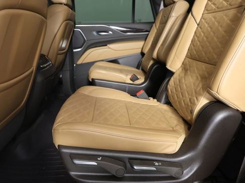 Used 2022 Cadillac Escalade Sport w/ Touring Package image 4