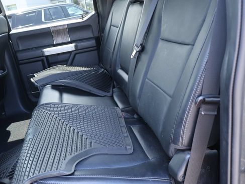 Used 2019 Ford F250 Lariat w/ Lariat Ultimate Package AWD/4WD image 15