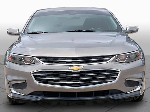 Used 2017 Chevrolet Malibu LT FWD image 5