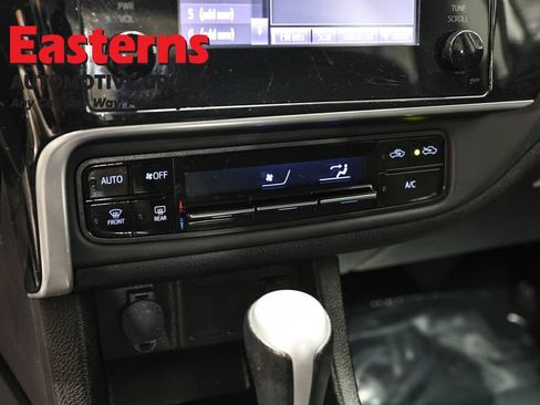 Used 2019 Toyota Corolla LE FWD image 20
