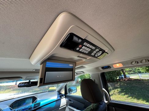 Used 2012 Honda Odyssey EX-L image 23
