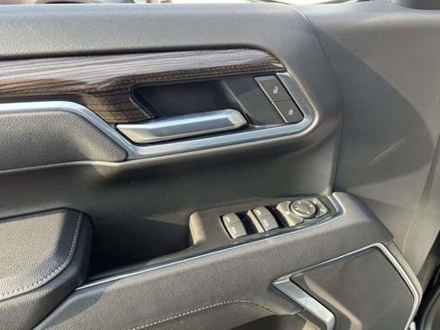 Certified 2025 Chevrolet Silverado 1500 LT image 14