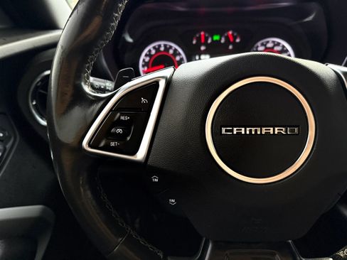 Used 2018 Chevrolet Camaro LT RWD image 20