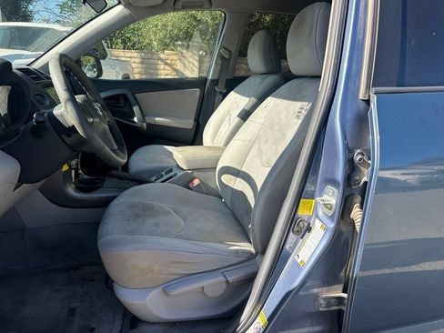 Used 2011 Toyota RAV4 2WD w/ Base L4 Extra Value Pkg image 8