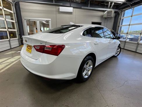 Used 2023 Chevrolet Malibu LT FWD image 5