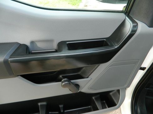 Used 2022 Ford F150 XL RWD image 19