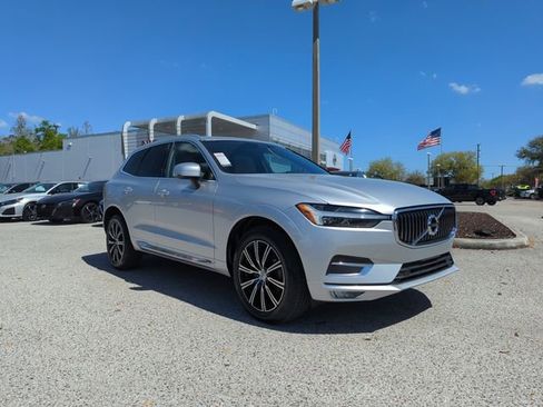 Used 2021 Volvo XC60 T5 Inscription w/ Protection Package Premier image 2