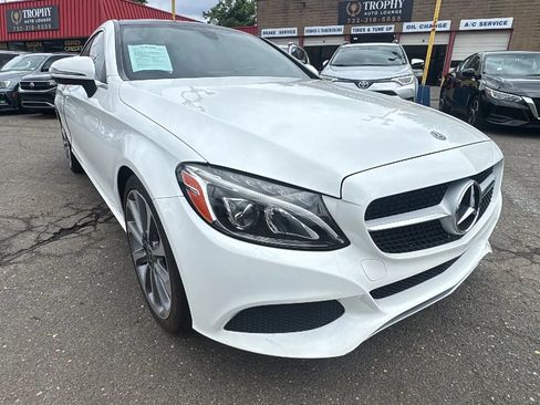 Used 2018 Mercedes-Benz C 300 Coupe image 3