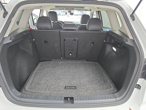 Used 2024 Volkswagen Taos SEL image 12