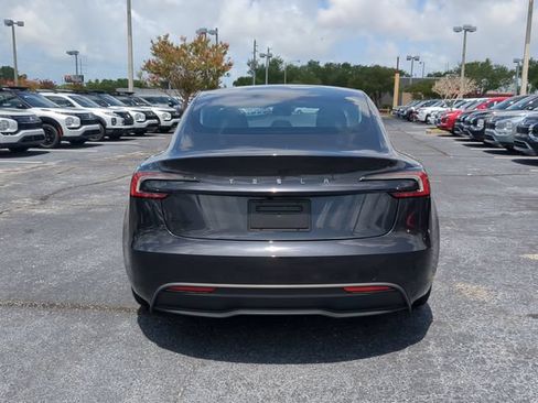 Used 2024 Tesla Model 3 Standard Range RWD image 7