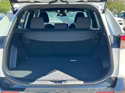 Used 2023 Toyota RAV4 SE image 14
