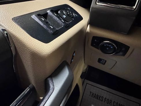 Used 2016 Ford F150 XLT w/ Equipment Group 302A Luxury AWD/4WD image 19