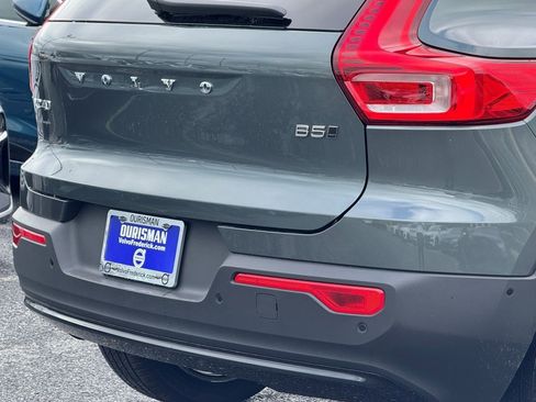 New 2026 Volvo XC40 B5 Ultra w/ Climate Package image 8