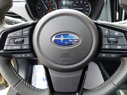 Used 2025 Subaru Forester Premium w/ Convenience Package #1 AWD/4WD image 32