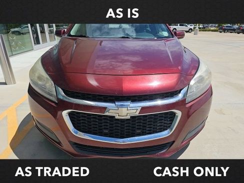 Used 2015 Chevrolet Malibu LT w/ Power Convenience Package image 2