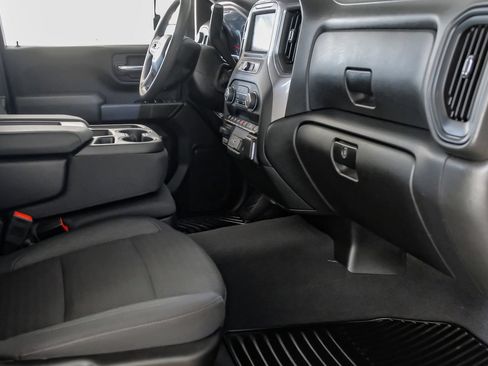 Used 2024 Chevrolet Silverado 2500 Custom w/ Custom Value Package AWD/4WD image 13