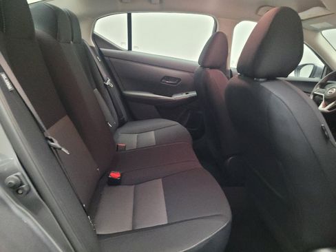 Used 2025 Nissan Sentra SV FWD image 19
