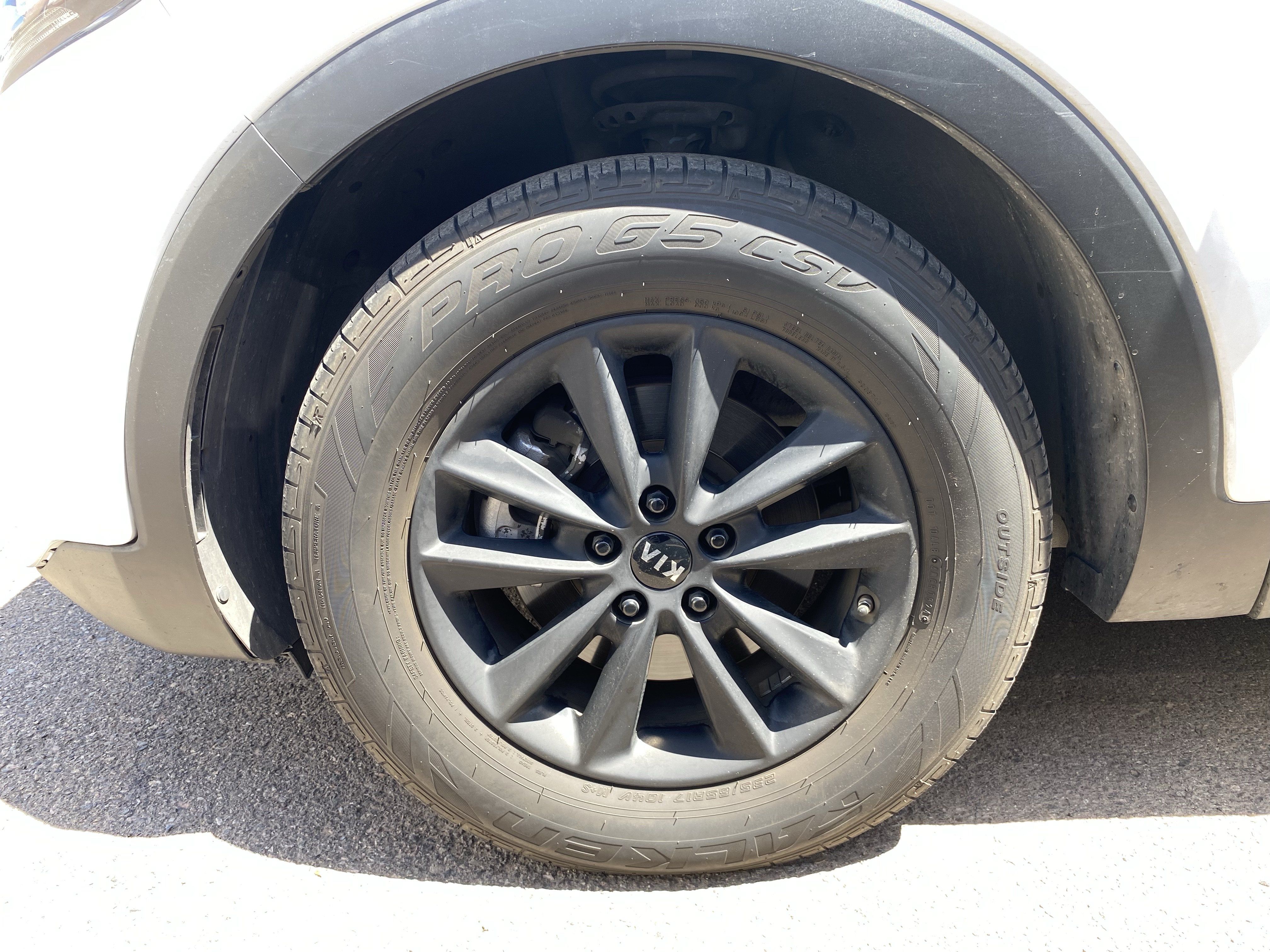 Used 2020 Kia Sorento LX FWD image 7