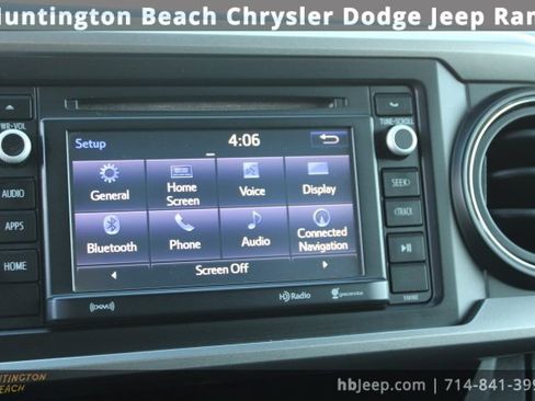 Used 2017 Toyota Tacoma SR5 image 29