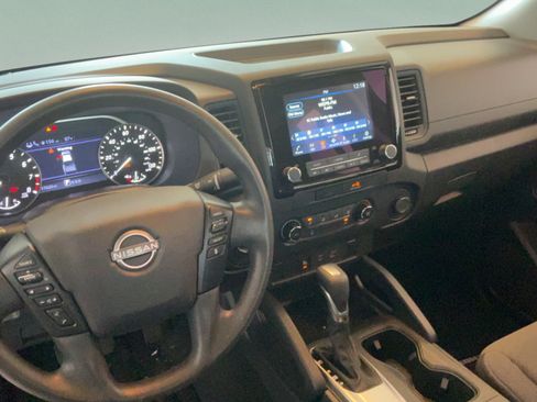 Used 2022 Nissan Frontier S w/ Technology Package AWD/4WD image 21