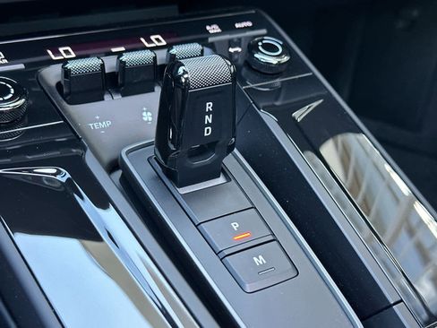 New 2026 Porsche 911 Carrera GTS image 21