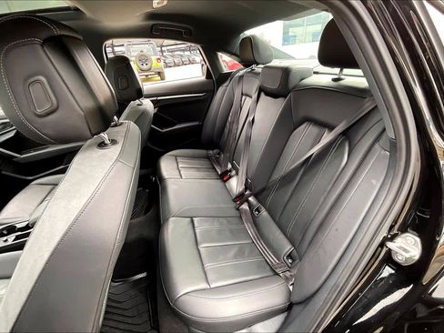 Used 2024 Audi A3 2.0T Premium w/ Convenience Package image 18