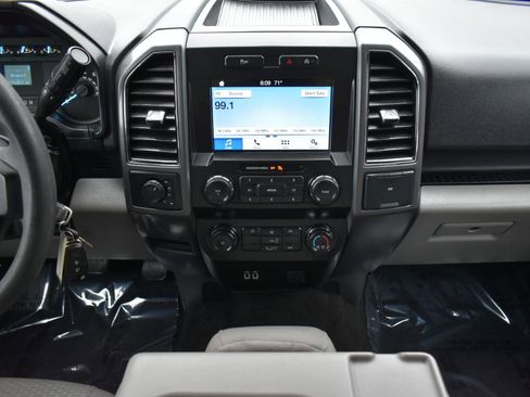 Used 2019 Ford F150 XLT AWD/4WD image 19