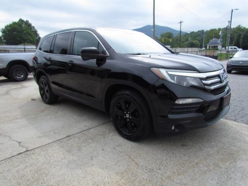 Used 2017 Honda Pilot EX-L image 7