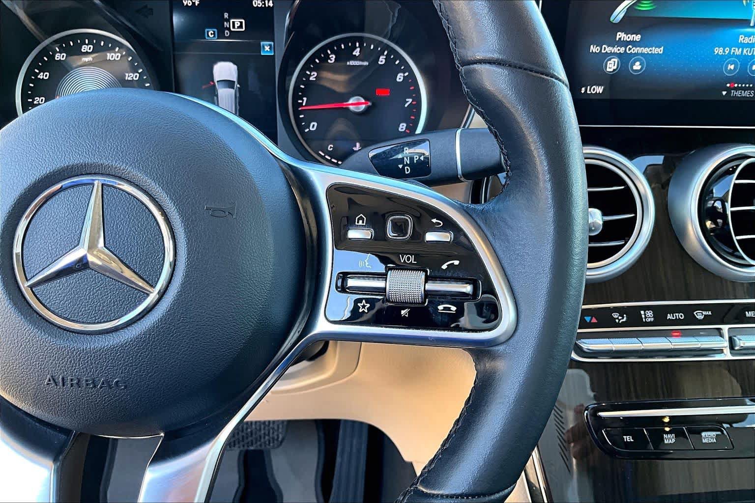 Used 2022 Mercedes-Benz GLC 300 image 25