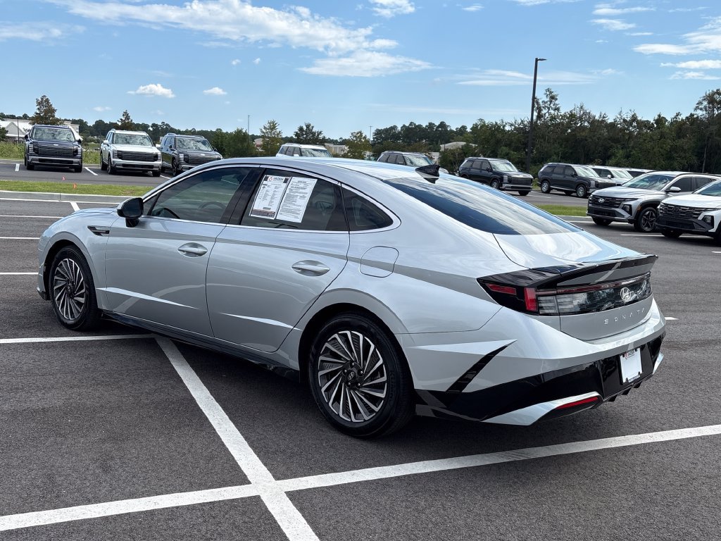 Used 2024 Hyundai Sonata SEL FWD image 8