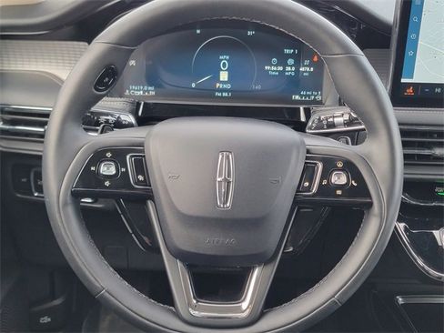 Certified 2023 Lincoln Corsair AWD w/ Equipment Group 101A image 32