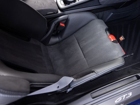 Certified 2026 Porsche 911 GT3 image 30