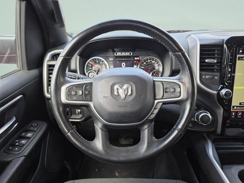 Used 2021 RAM 1500 Lone Star AWD/4WD image 39