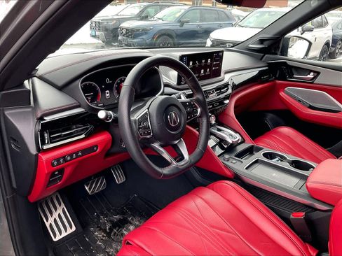Used 2025 Acura MDX A-Spec image 8