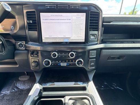 Used 2024 Ford F250 Lariat AWD/4WD image 28