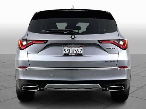 Used 2025 Acura MDX SH-AWD w/ Technology Package image 4