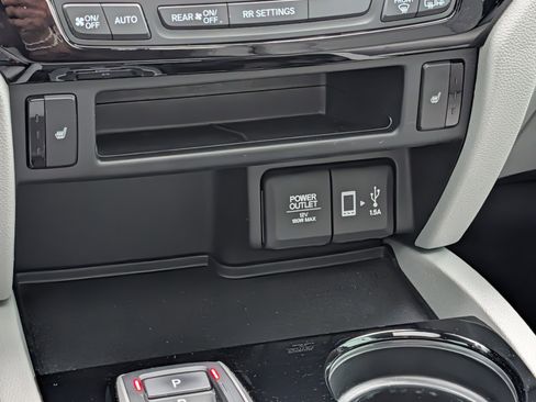 Used 2020 Honda Ridgeline RTL-E image 28