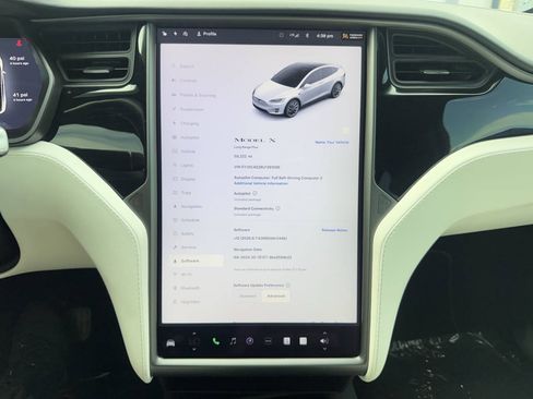 Used 2020 Tesla Model X Long Range AWD/4WD image 3