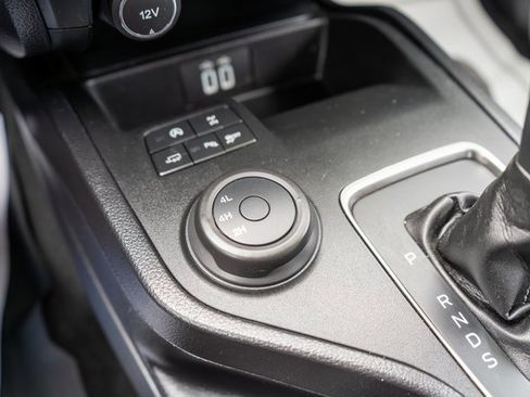 Used 2021 Ford Ranger Lariat w/ Technology Package image 29