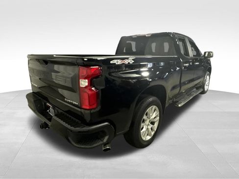 Used 2021 Chevrolet Silverado 1500 Custom AWD/4WD image 9