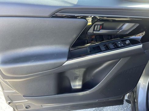 Used 2024 Toyota bZ4X XLE w/ Weather Package image 17