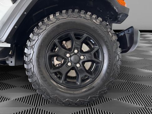 Used 2022 Jeep Wrangler Unlimited Sport AWD/4WD image 10