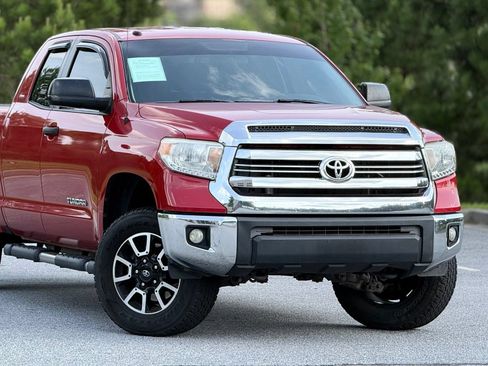 Used 2017 Toyota Tundra SR5 AWD/4WD image 45