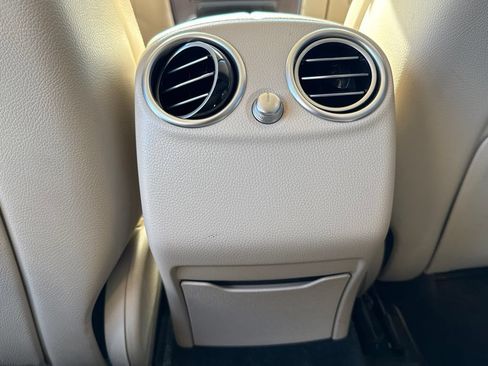 Used 2022 Mercedes-Benz GLC 300 image 33
