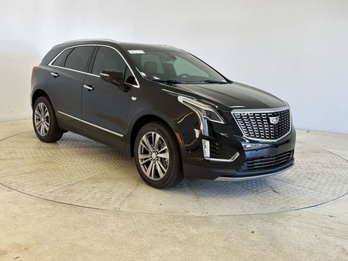 New 2025 Cadillac XT5 Premium Luxury w/ Technology Package AWD/4WD image 7