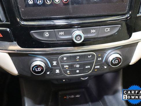 Used 2024 Chevrolet Traverse LT AWD/4WD image 27